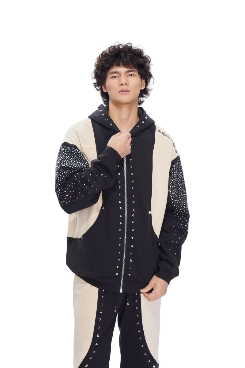 Front View of the "Poncho" Zip Up Jacket by Valabasas