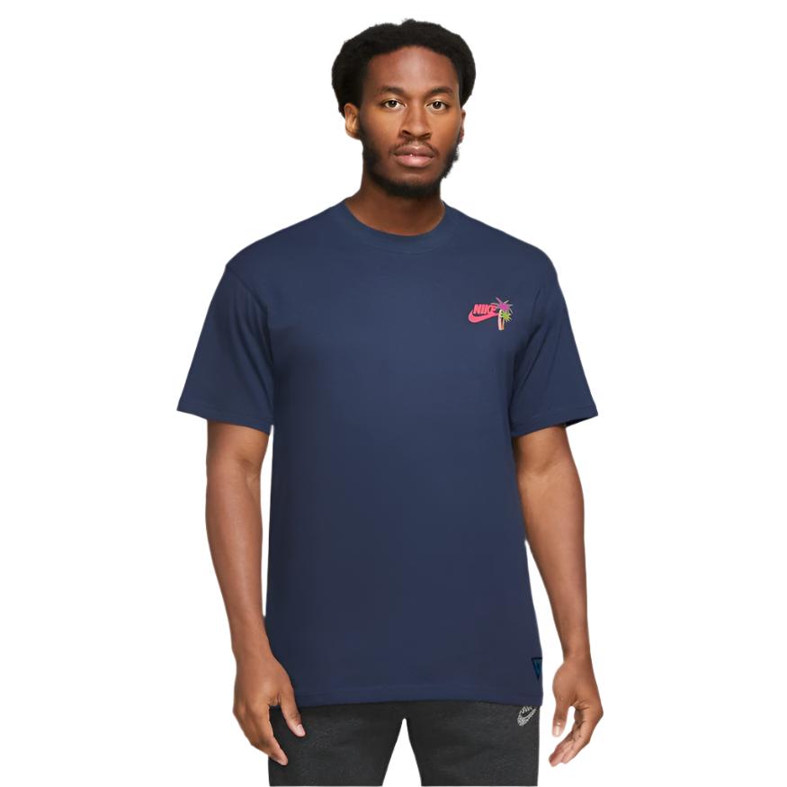 Nike Sportswear Tee